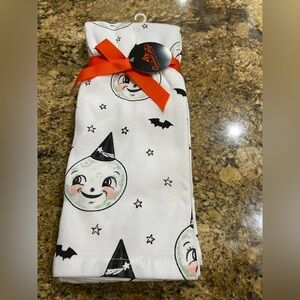Johanna Parker Carnival Cottage Halloween kitchen dish towel set Brand new!!